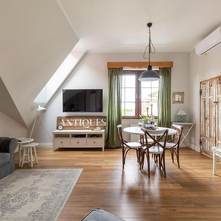 Apartament Wigilijna Premium Starowka Elbing Exterior foto